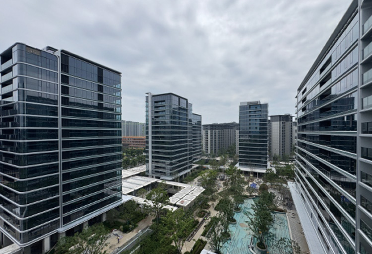 杭州绿城芝澜月华轩